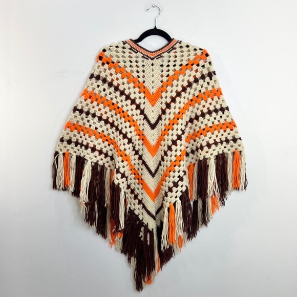 Vintage boho beige orange brown crochet knit fringe open knit poncho sweater - Picture 4 of 12